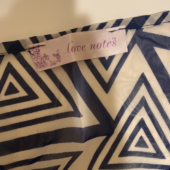 Love notes size small geometrical pattern tank top - Picture 2 of 2